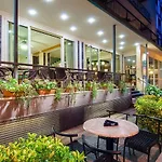 Ninfea 3* Cattolica
