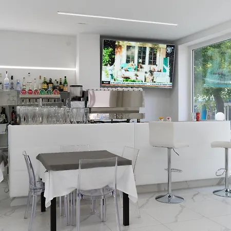 Hotel Ninfea Cattolica